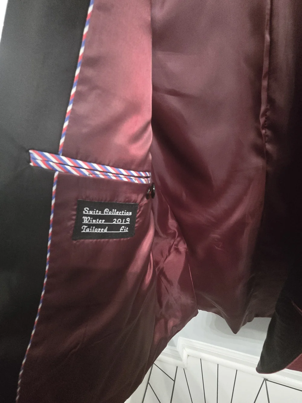 Men's Burgundy Velvet Blazer with Black Satin Shawl Lapel (USED ONCE / LIKE NEW)